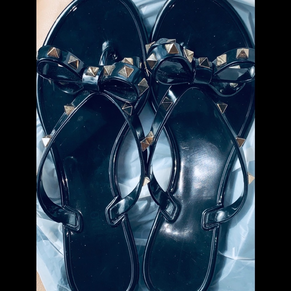 Valentino Rubber Rockstud Thong Jellies